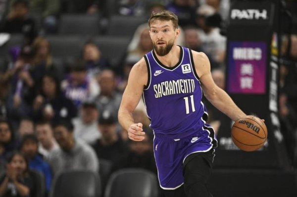 皇冠足球网 小萨29+18国王终结奇才10连败 开拓者击败公牛