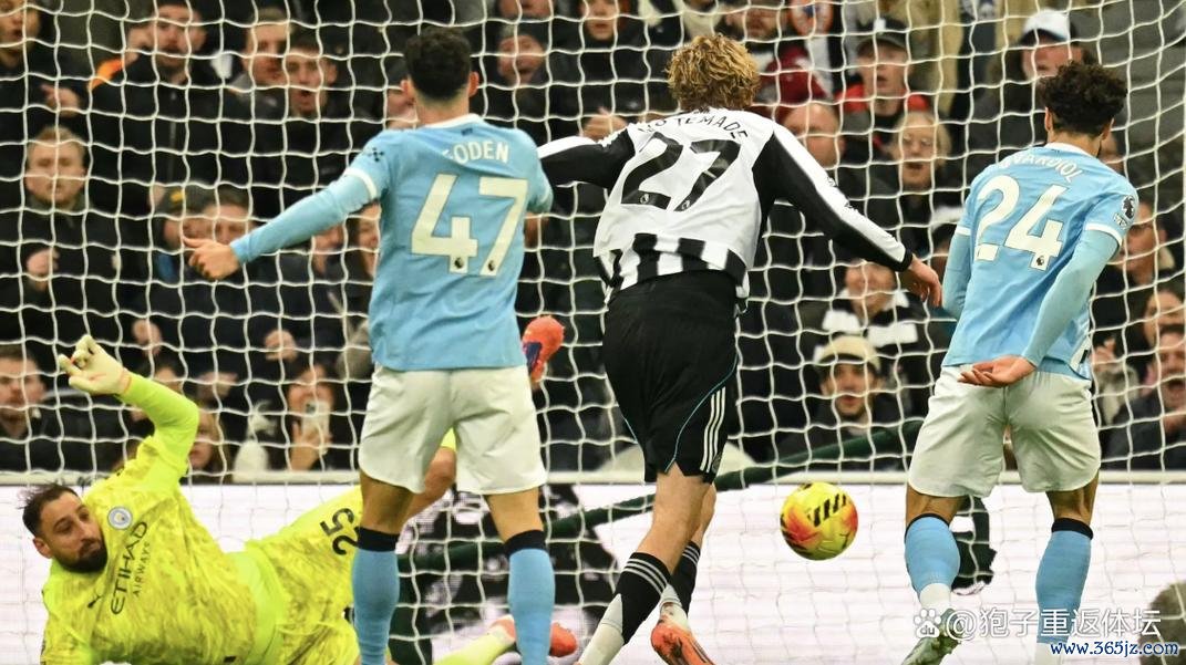 豪门悲喜夜 利物浦0-3坠入下半区 巴萨4-0登顶 曼城1-2被蓝军超越